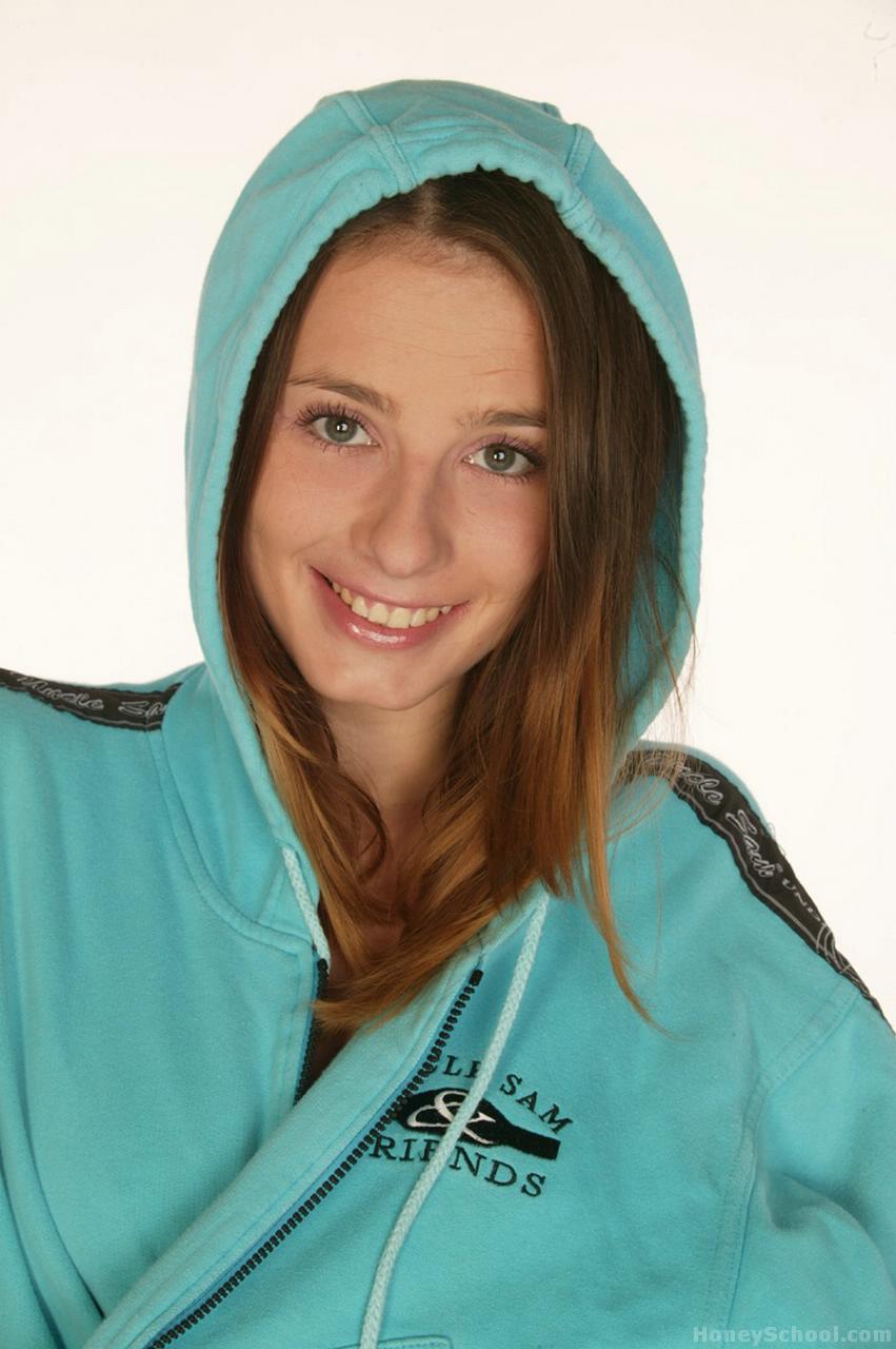 Lucie S Cute Teen Stripping